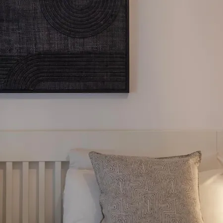 Toscana 6 - Fromhometorome Apartment *