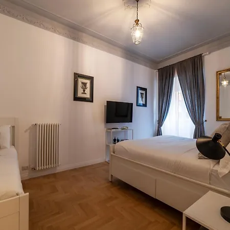 Apartment Toscana 6 - Fromhometorome Rome