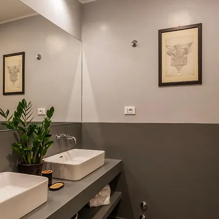 Toscana 6 - Fromhometorome Apartment Rome