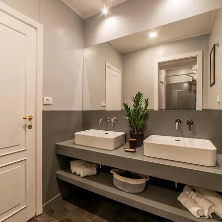 Toscana 6 - Fromhometorome Apartment *